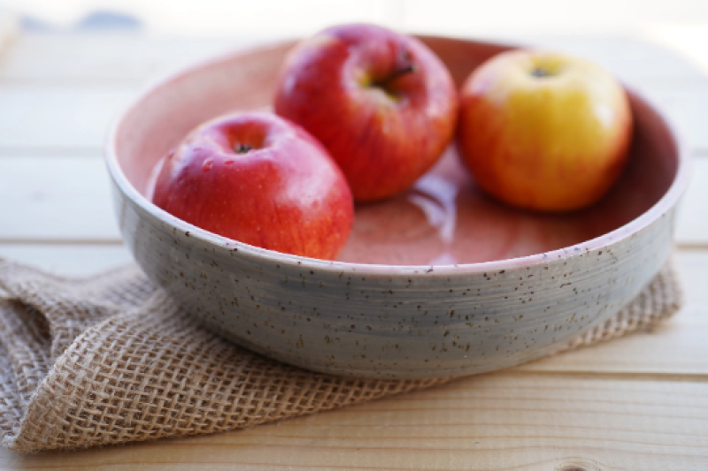 handgetöpferte Keramik Pasta Bowl - rosa grau
